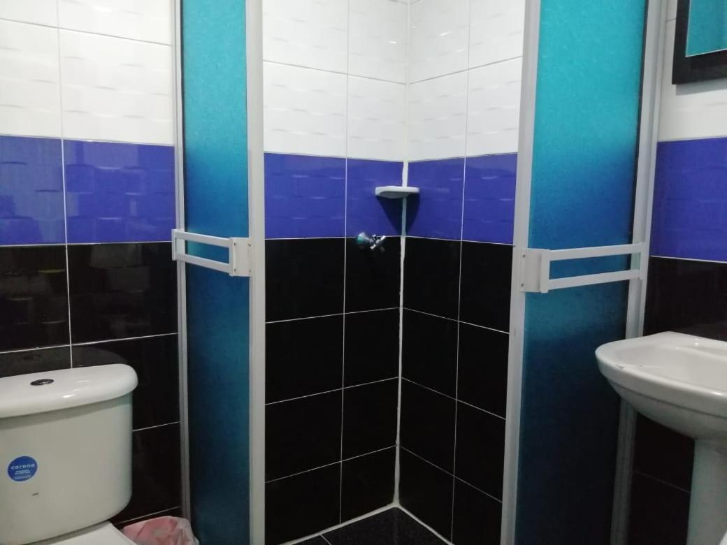 Hotel Azulejo Del Llano Yopal Bagian luar foto