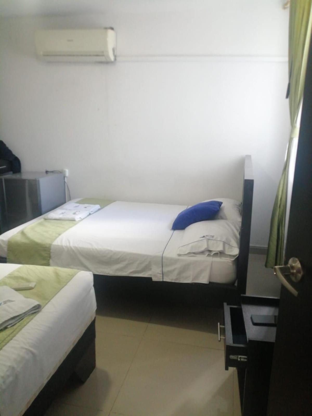 Hotel Azulejo Del Llano Yopal Bagian luar foto