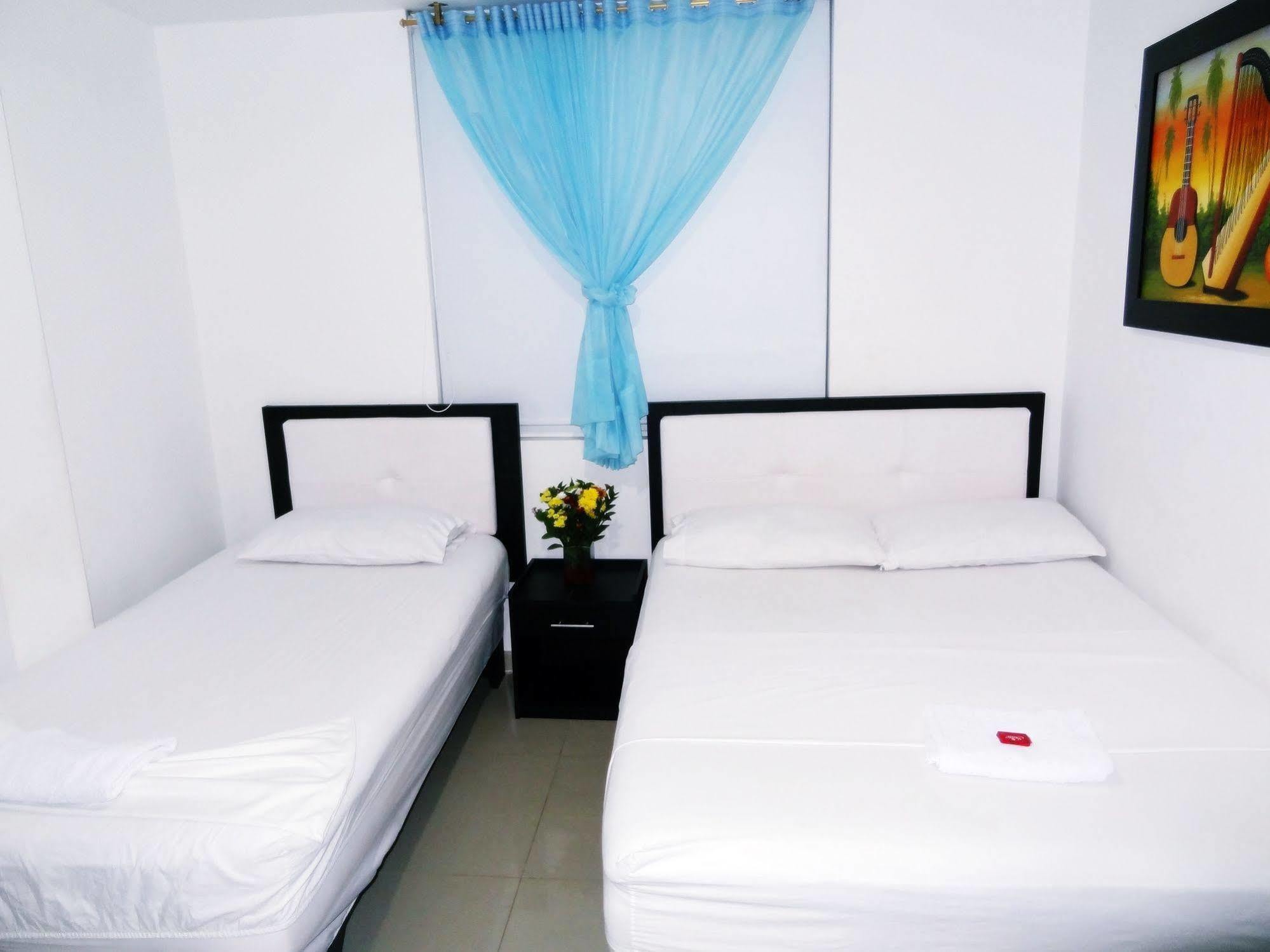 Hotel Azulejo Del Llano Yopal Bagian luar foto
