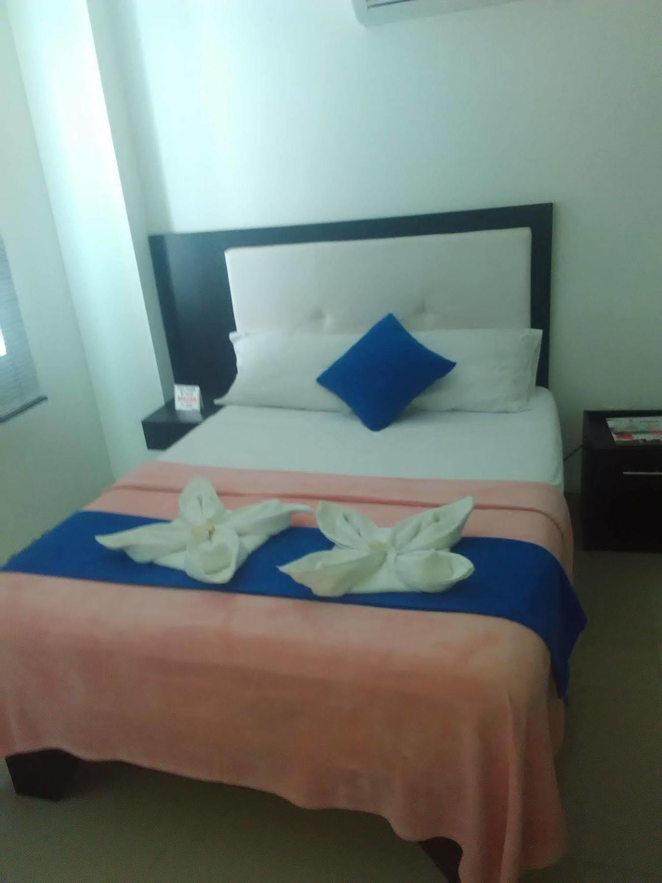 Hotel Azulejo Del Llano Yopal Bagian luar foto